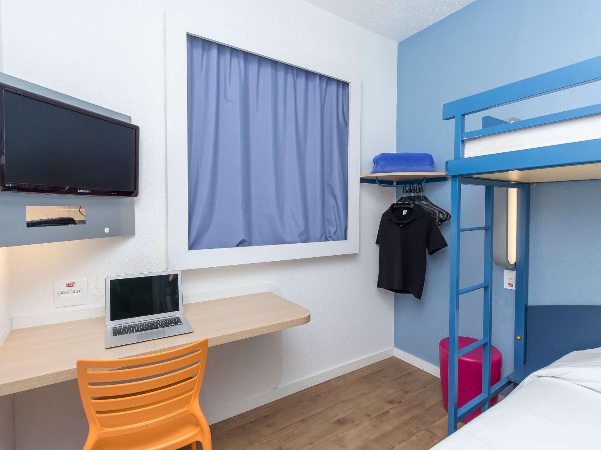 Ibis Budget Curitiba Centro Extérieur photo