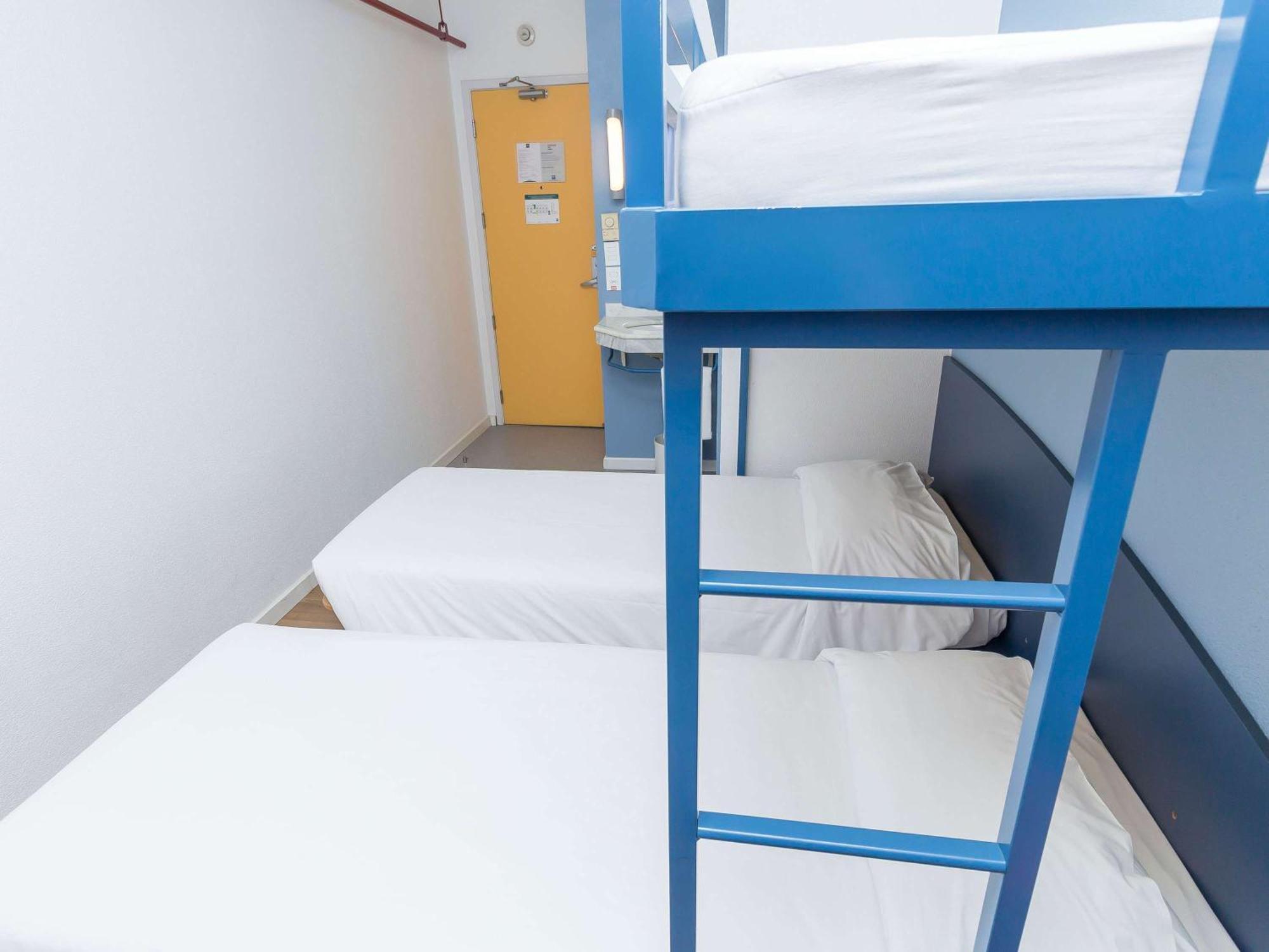 Ibis Budget Curitiba Centro Extérieur photo
